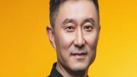 弗林蓬球队末段失球惋惜；错失良机多