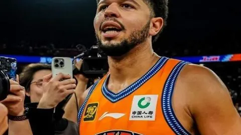 穆勒未来去向待定，埃贝尔强调关注批评不多